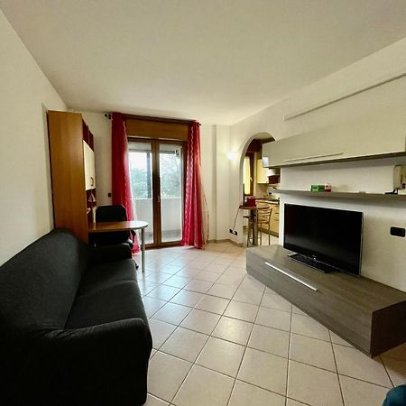 Pm 2 Via De Gasperi Guest House Rozzano Εξωτερικό φωτογραφία