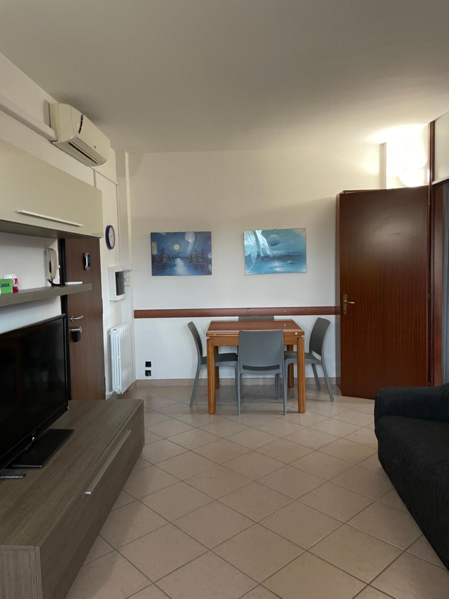 Pm 2 Via De Gasperi Guest House Rozzano Εξωτερικό φωτογραφία